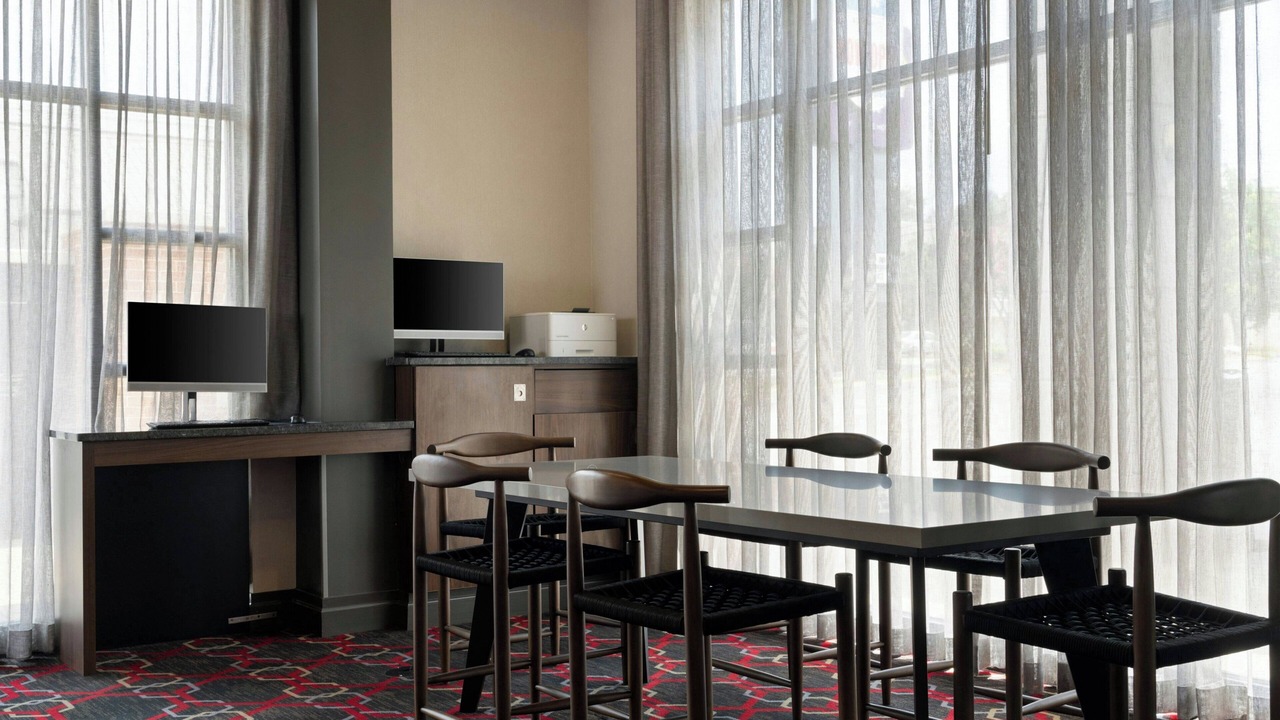 Photo of Others in Graysville