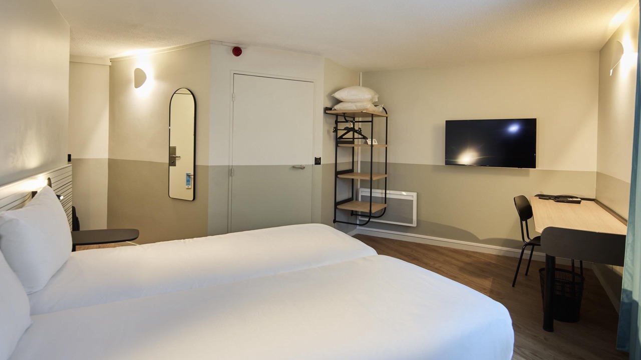 Photo of Others in Poissy