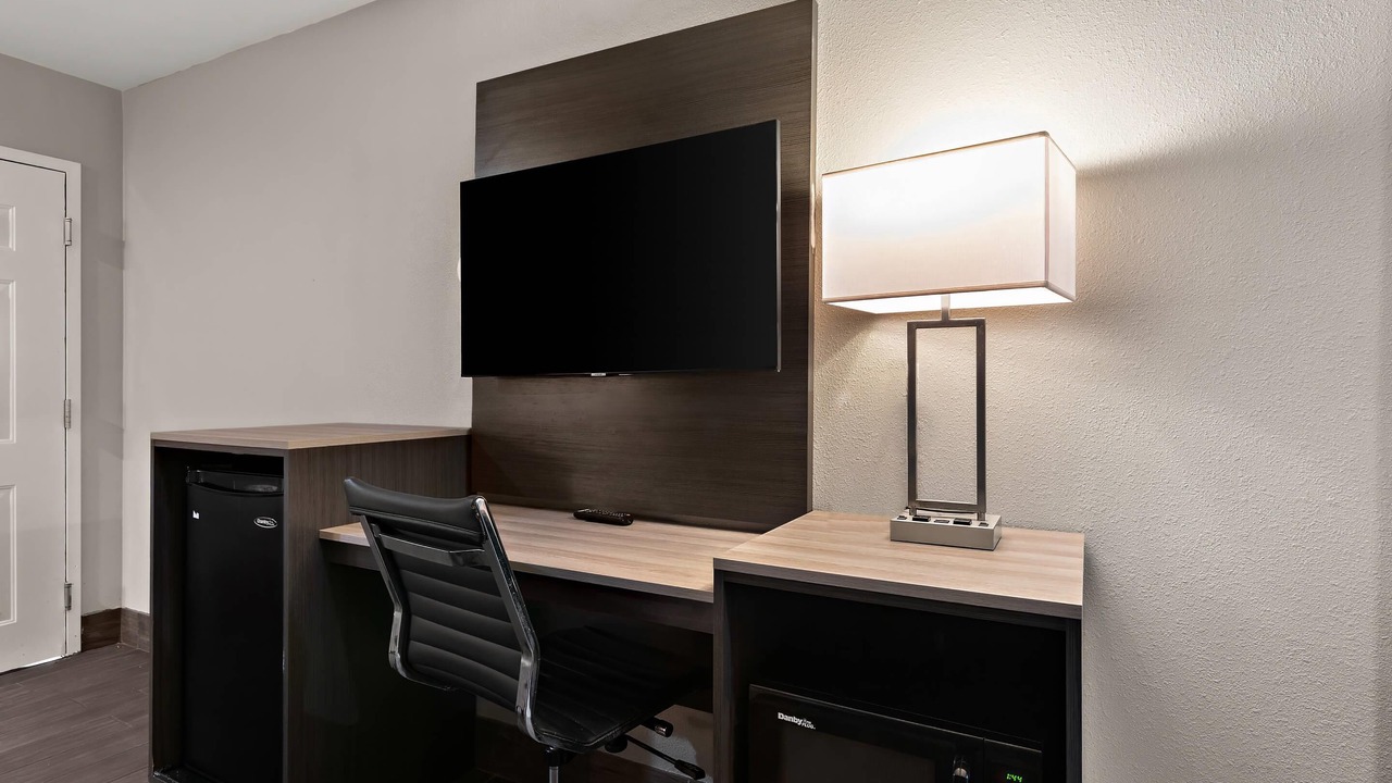 Photo of Bedroom in Western Division