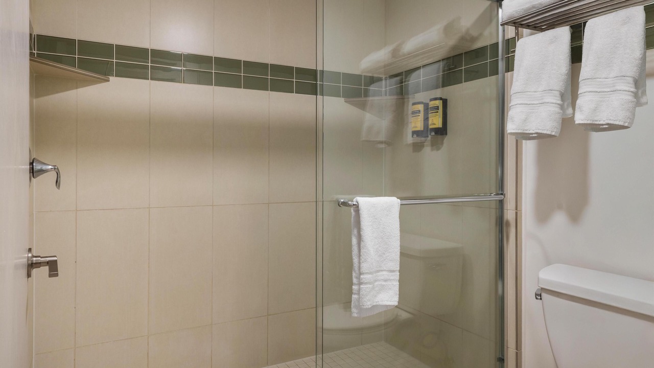 Photo of Bathroom in South Fair Oaks