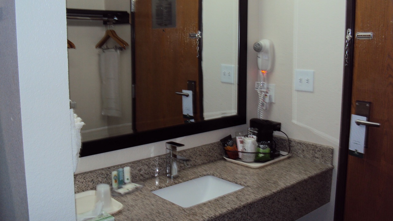 Photo of Bathroom in Carbondale
