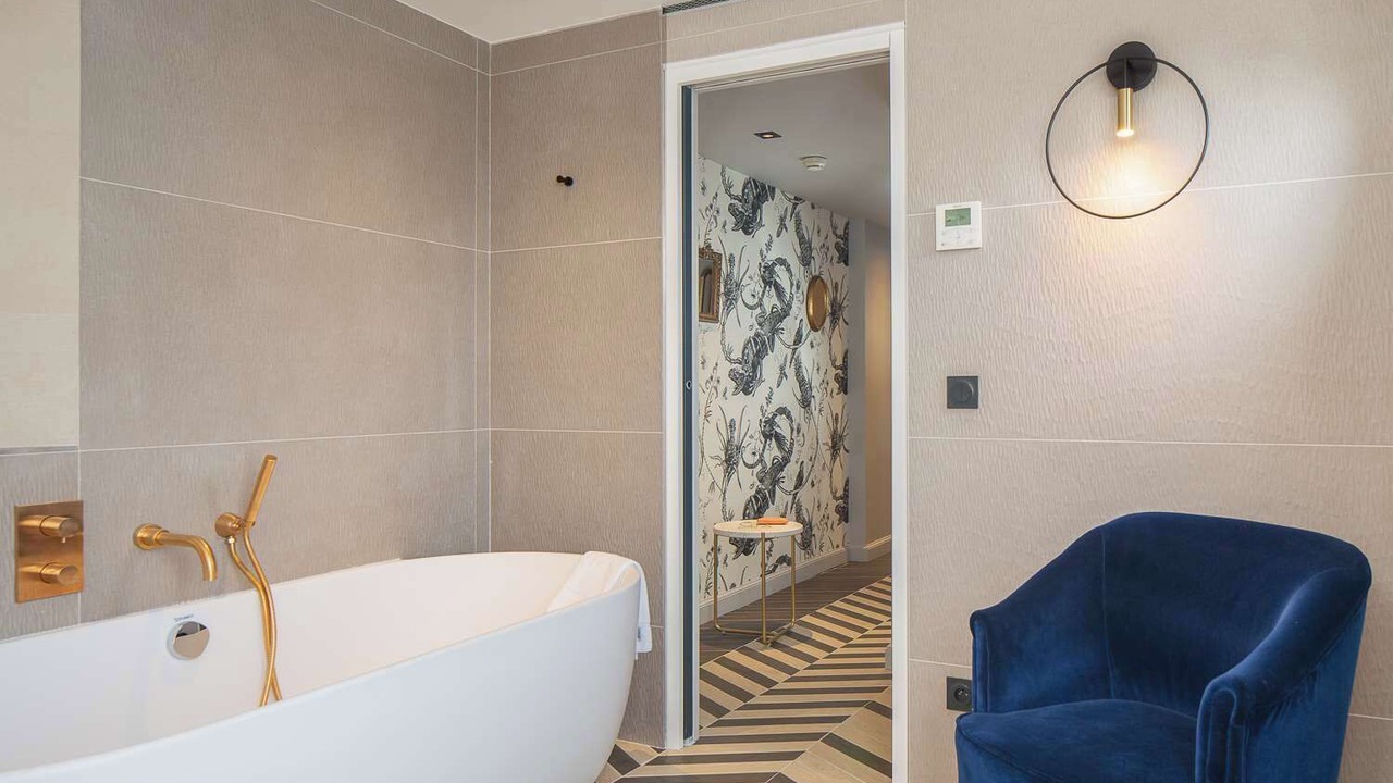 Photo of Bedroom in Notre-Dame-des-Champs