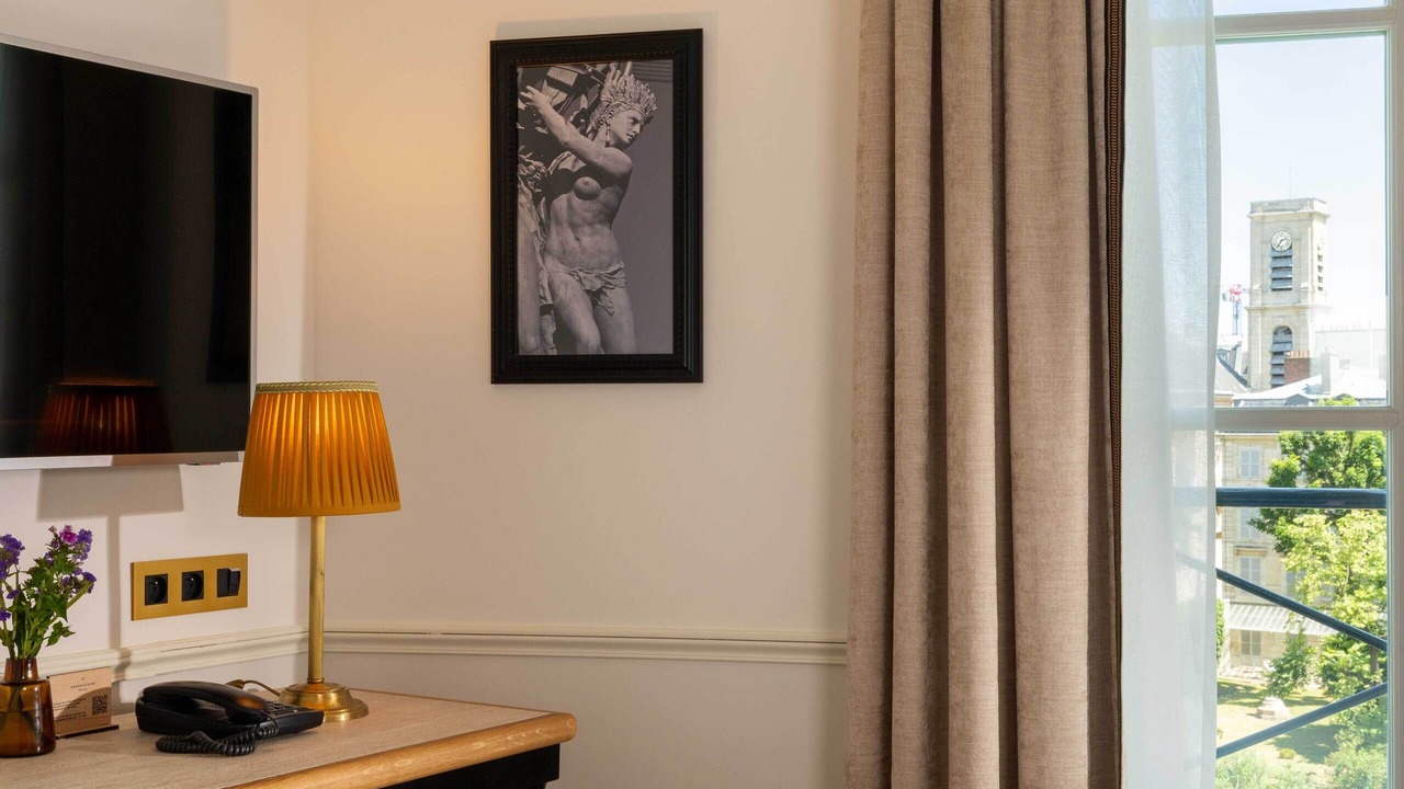 Photo of Bedroom in Val-de-Grace