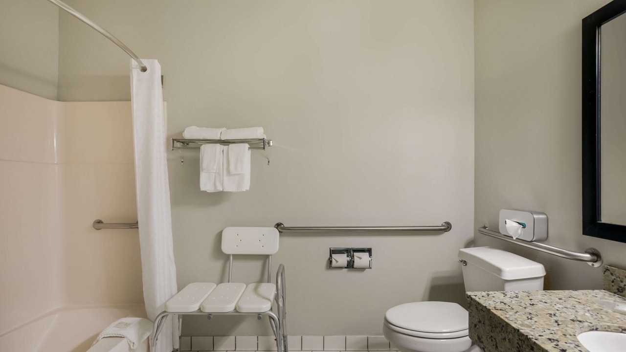 Photo of Bedroom in Joliet