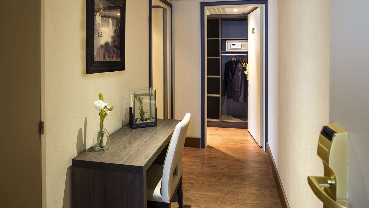 Photo of Bedroom in Grasse