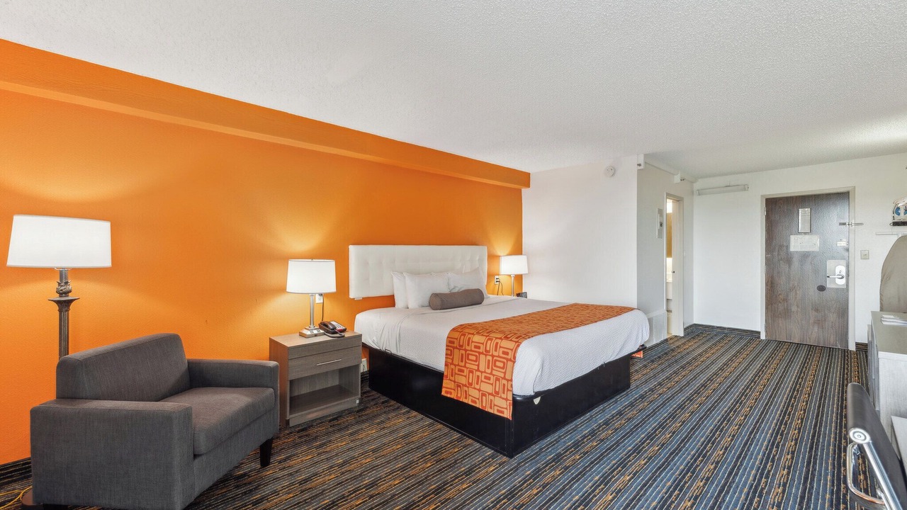 Photo of Bedroom in Lexington