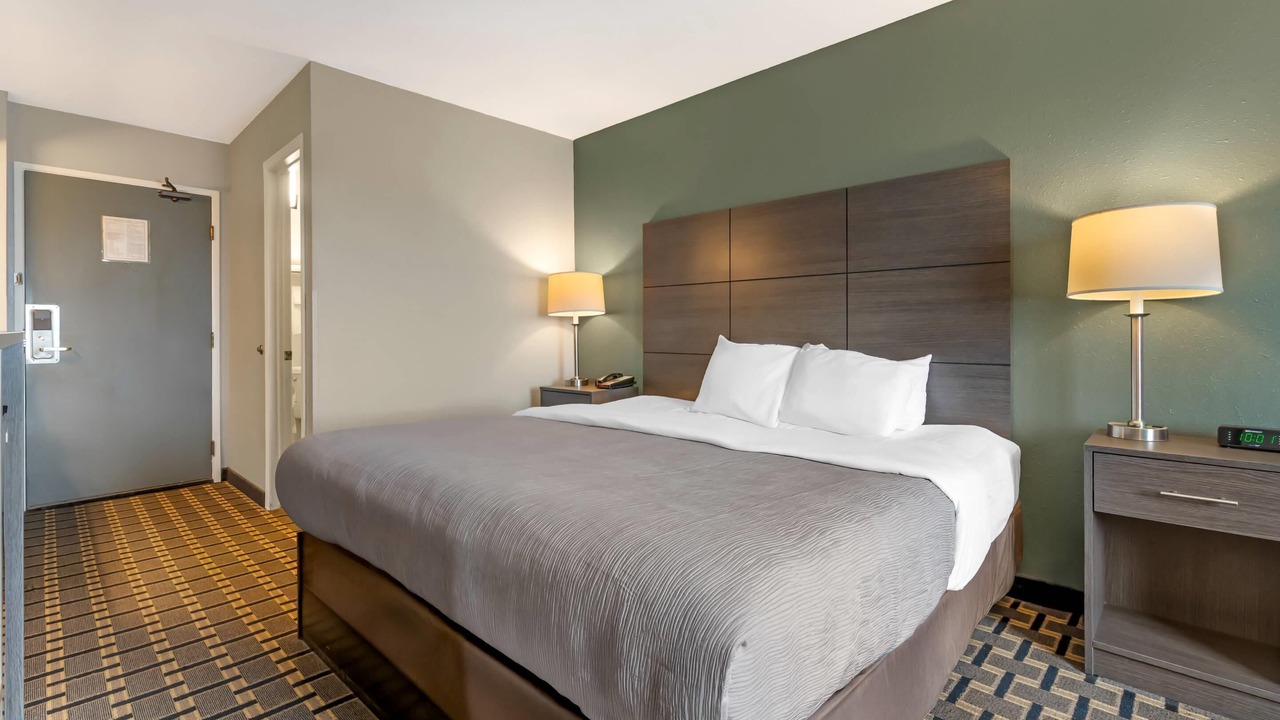 Photo of Bedroom in Mauston