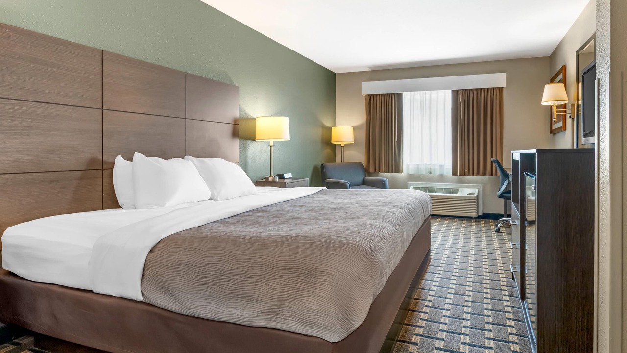 Photo of Bedroom in Mauston