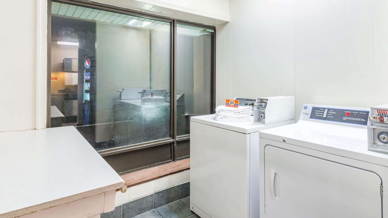 Photo of Bedroom in Pleasantville