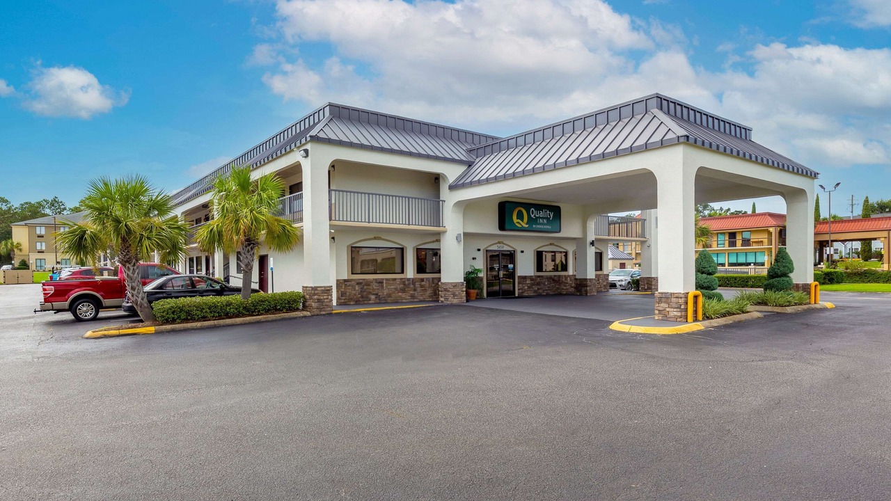Photo of Outdoor in Tillmans Corner