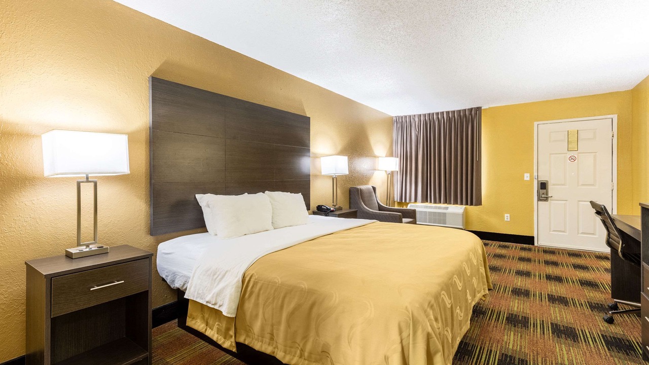 Photo of Bedroom in Tillmans Corner
