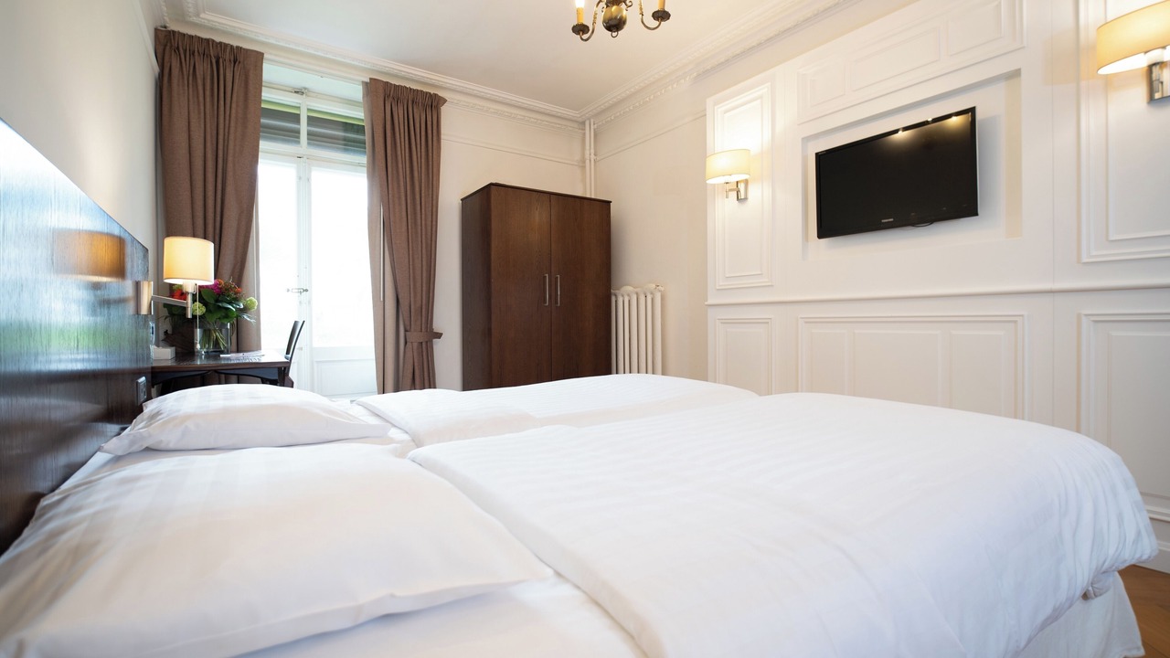 Photo of Bedroom in Montreux City Centre