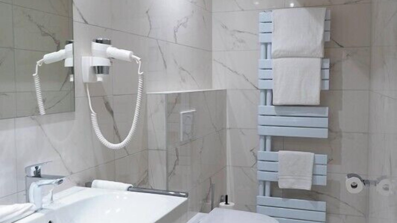 Photo of Bathroom in Montreux City Centre