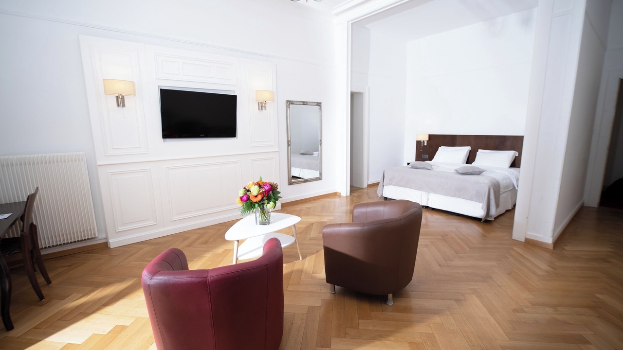 Photo of Bedroom in Montreux City Centre