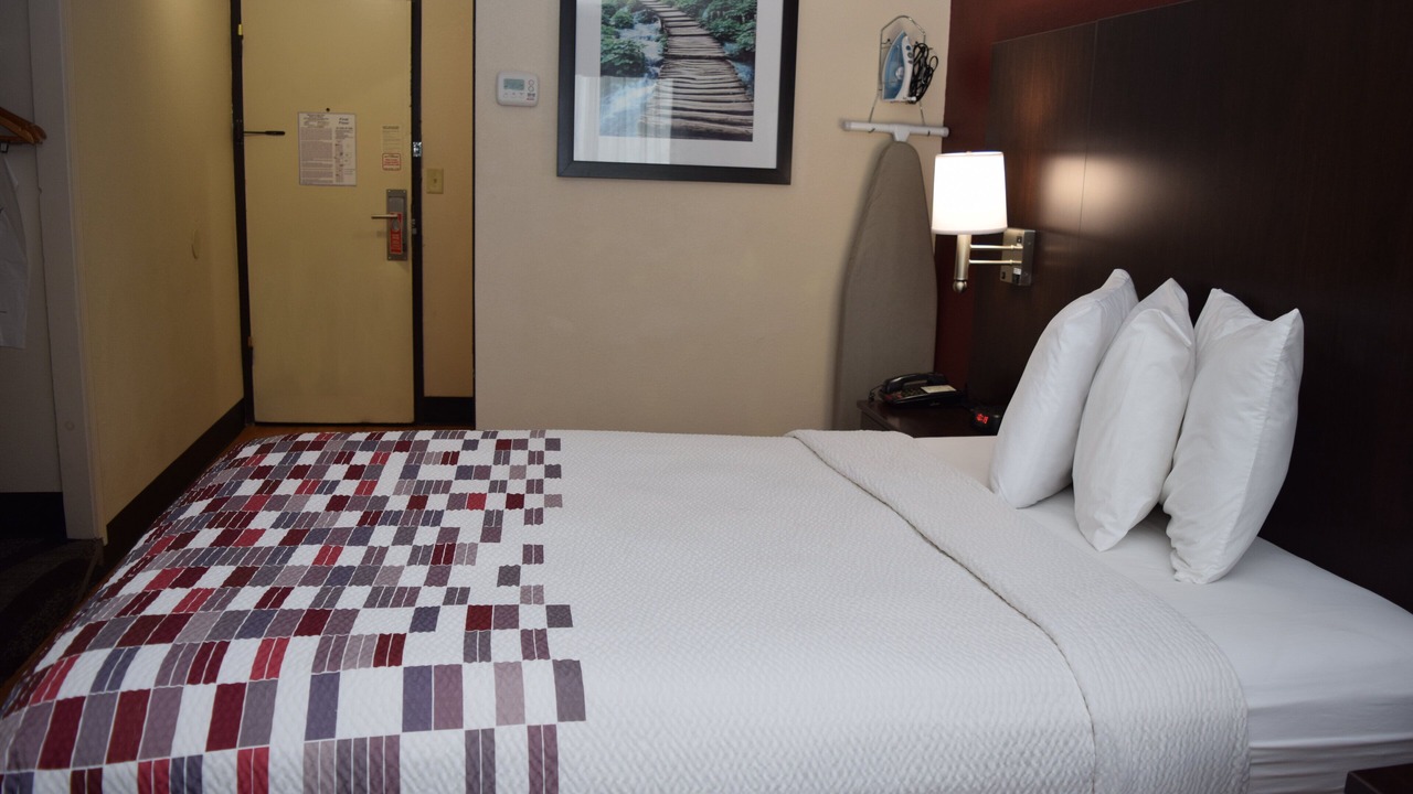 Photo of Bedroom in Batavia
