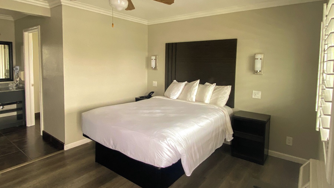 Photo of Bedroom in Morro Bay
