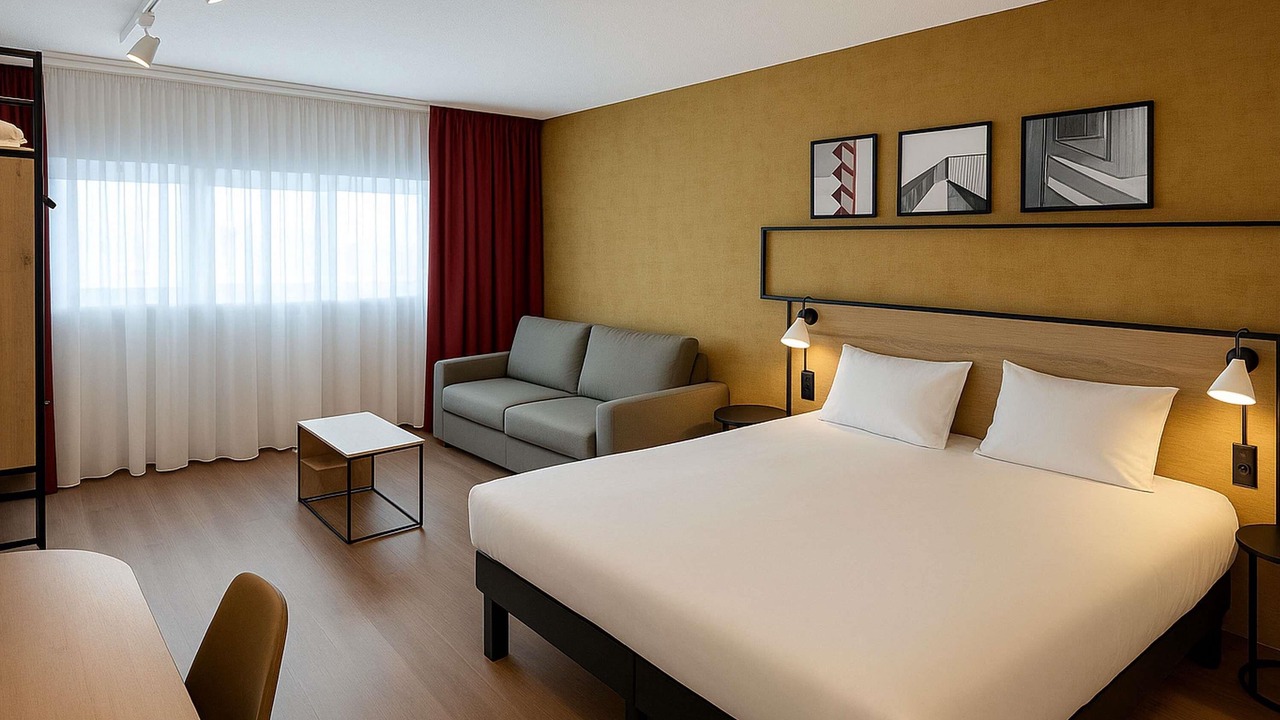 Photo of Bedroom in Rungis