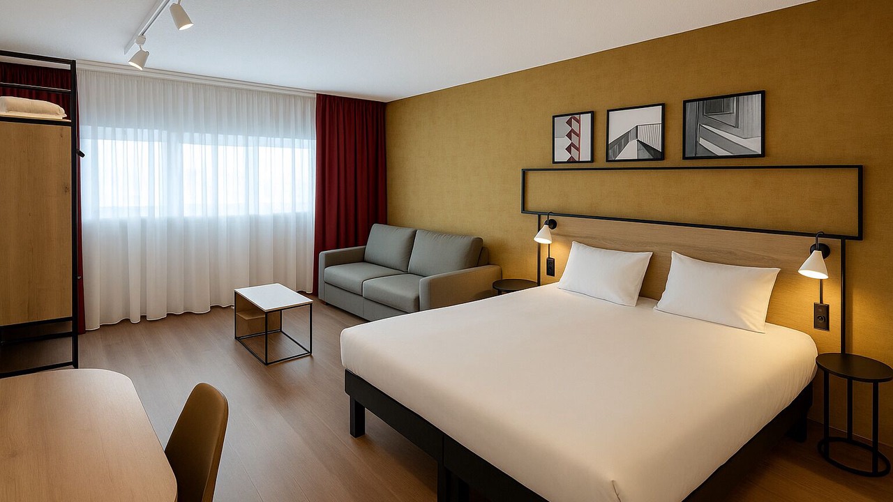 Photo of Bedroom in Rungis