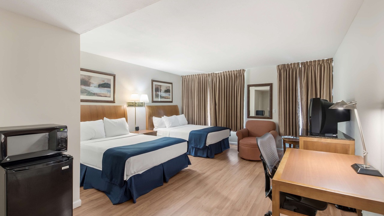 Photo of Bedroom in Painted Post