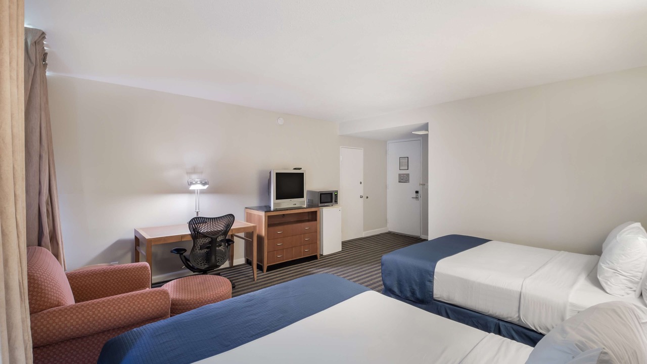 Photo of Bedroom in Painted Post