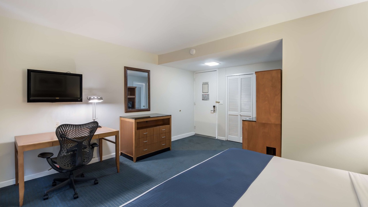 Photo of Bedroom in Painted Post