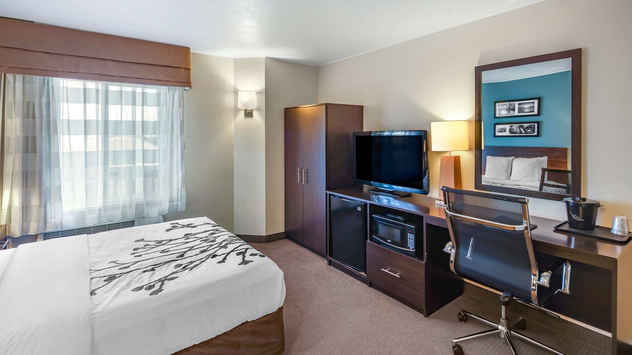 Photo of Livingroom in Post Falls