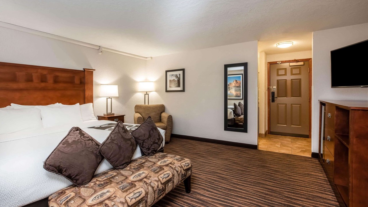 Photo of Bedroom in Old Farm District