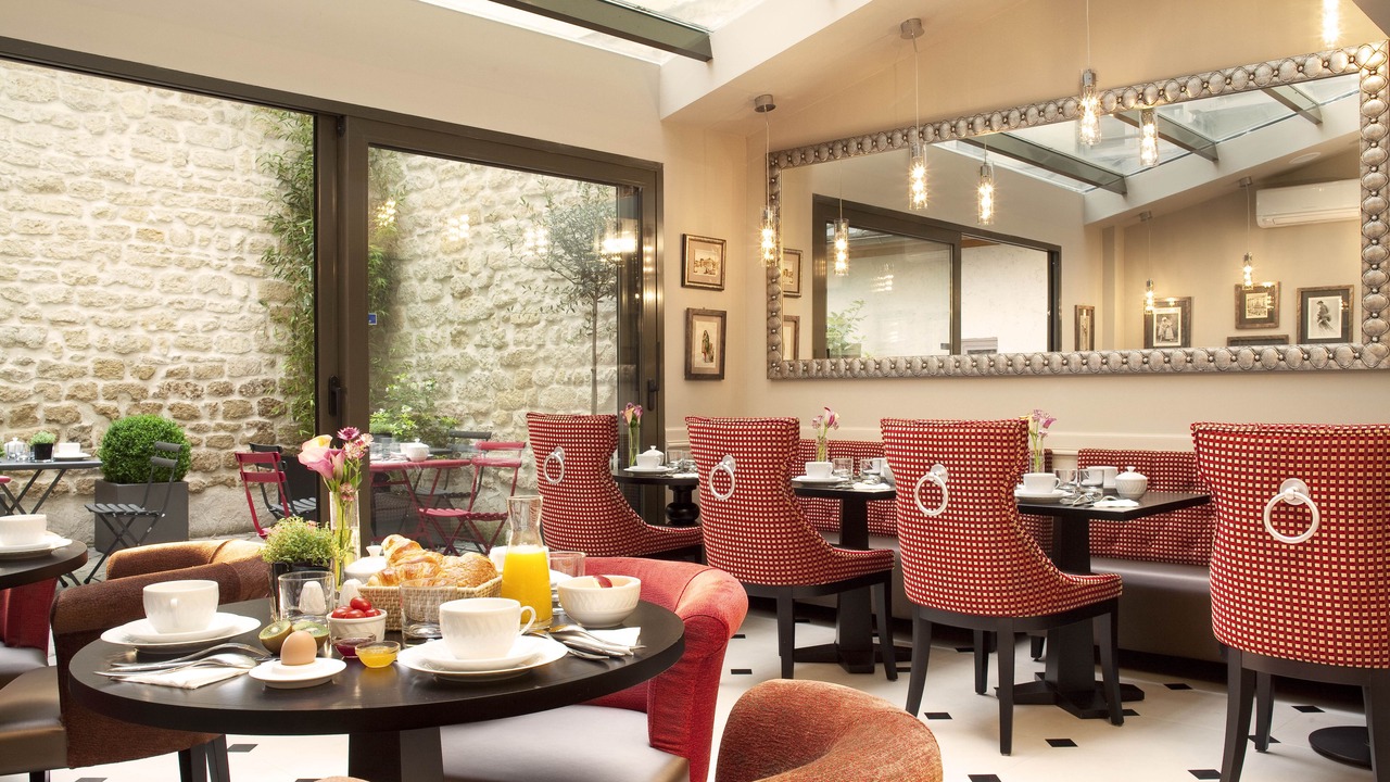 Photo of Others in Quartier de la Porte-Saint-Denis