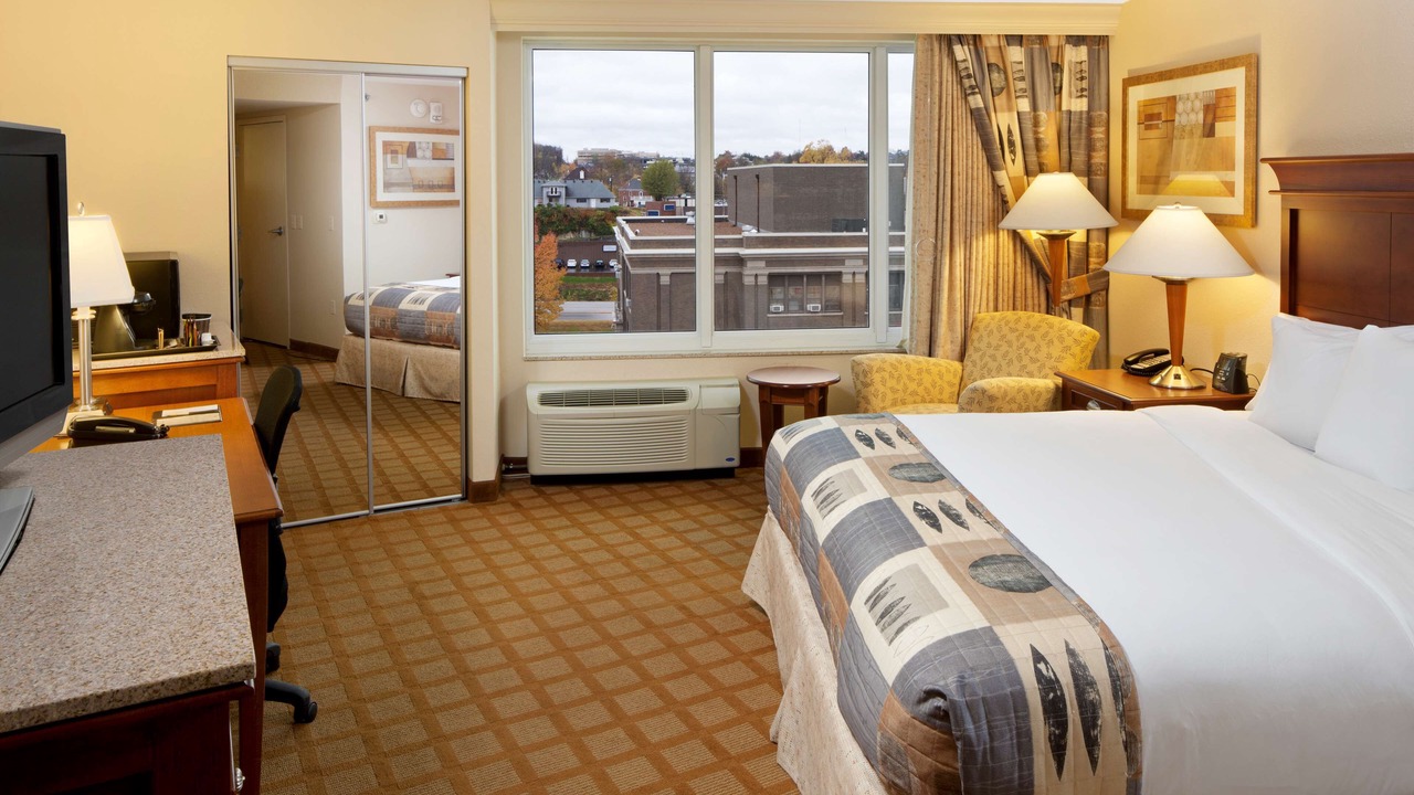 Photo of Bedroom in Jefferson City
