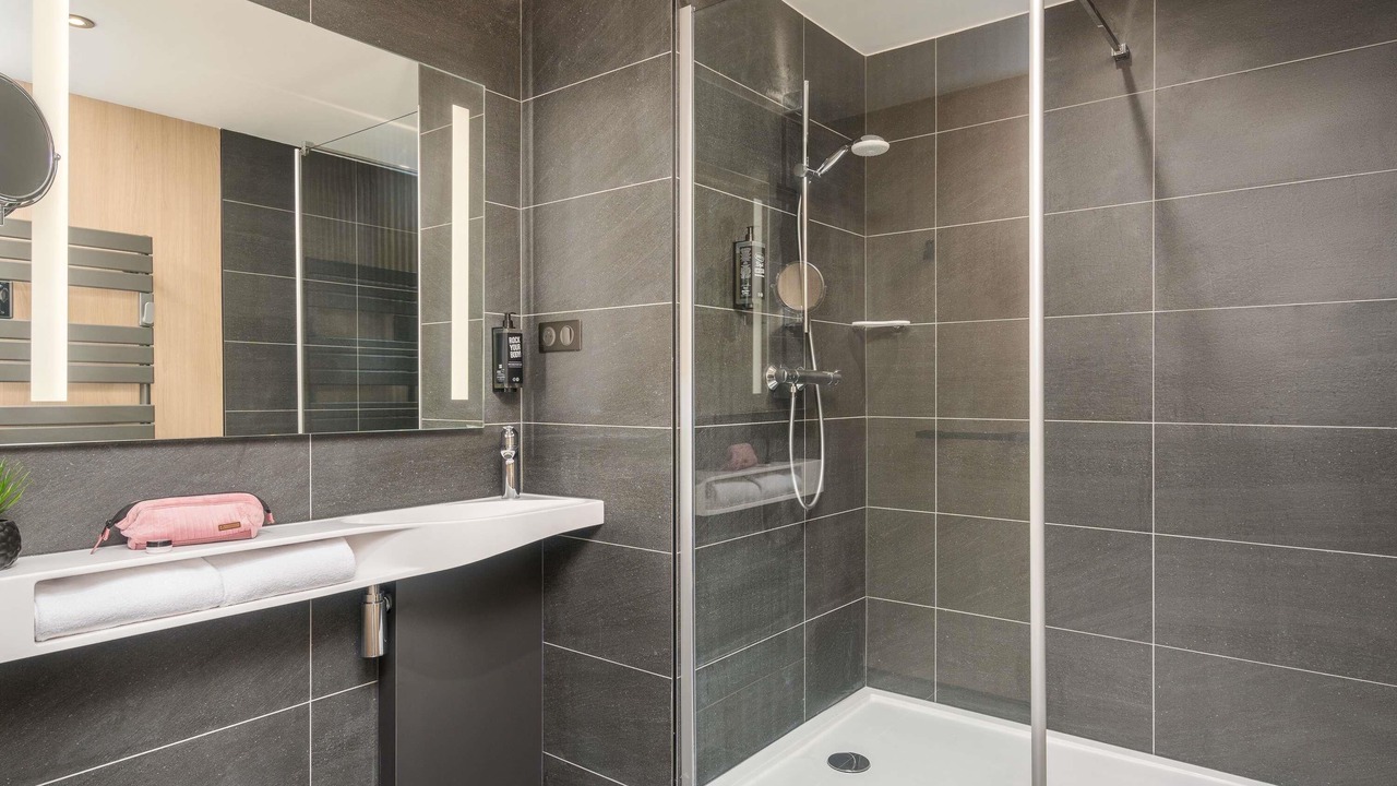 Photo of Others in Limas