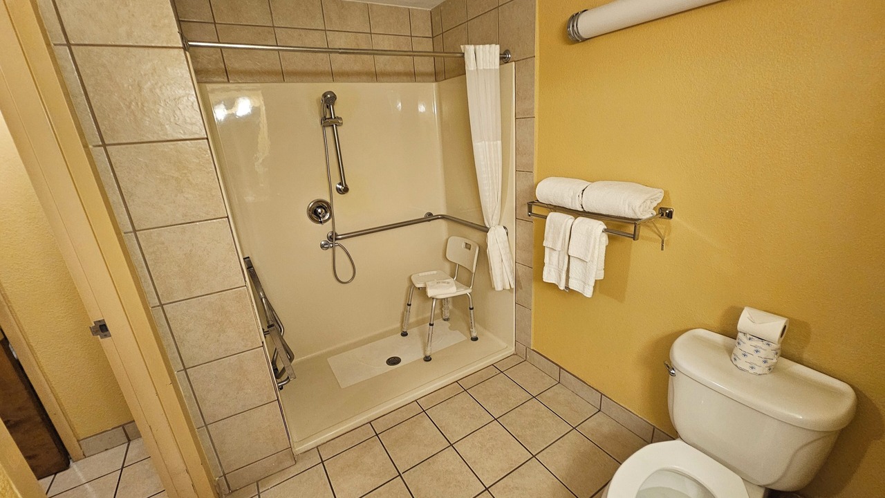 Photo of Bathroom in Roswell