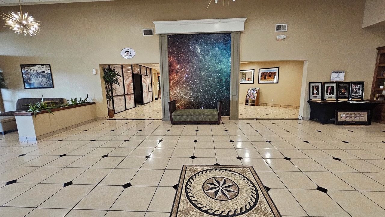 Photo of Others in Roswell