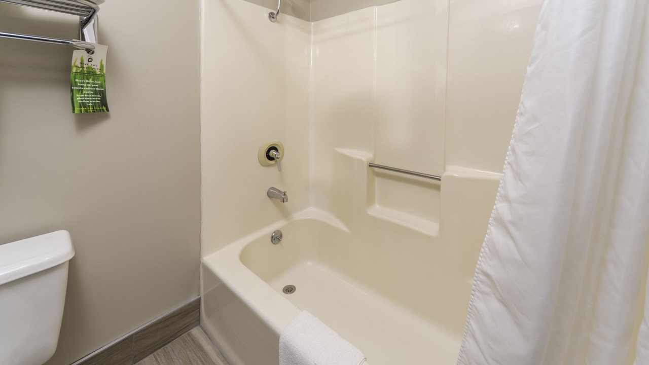 Photo of Bathroom in Council Bluffs