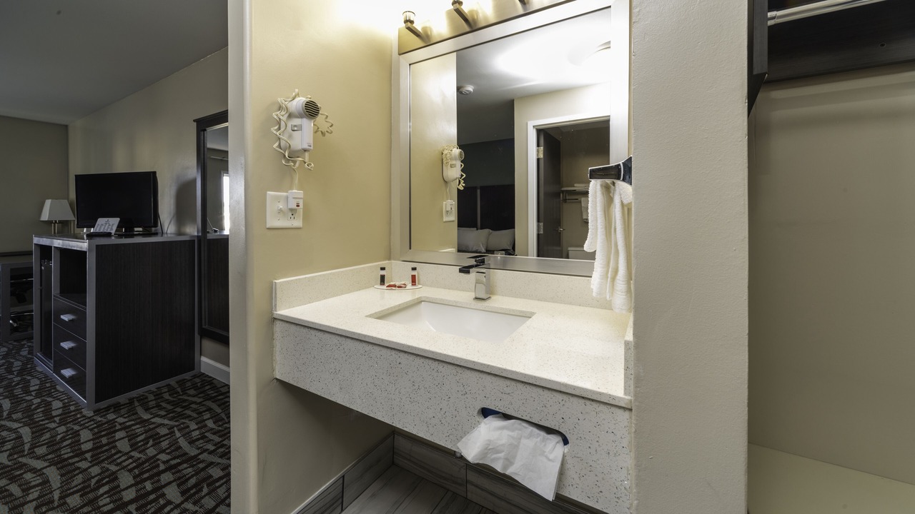 Photo of Others in Council Bluffs