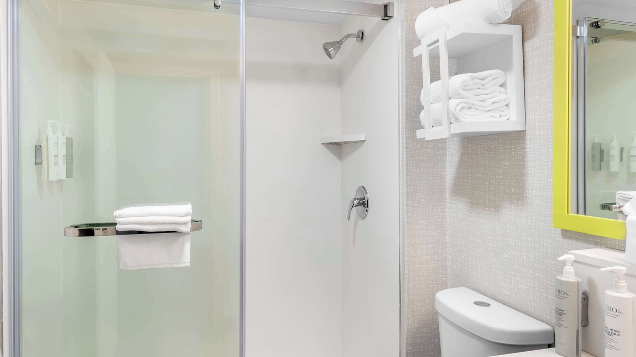 Photo of Bathroom in Castleton