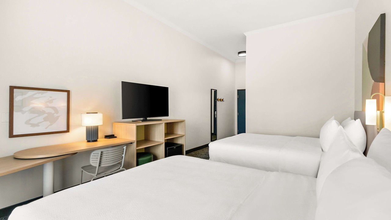 Photo of Others in Commerce