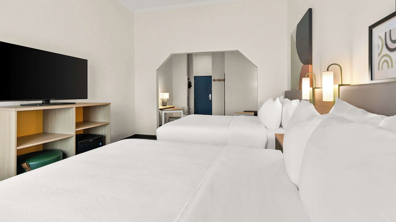 Photo of Others in Commerce