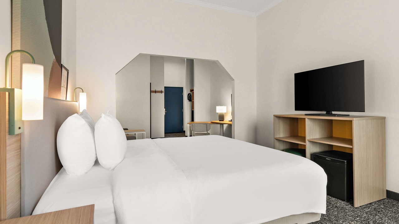 Photo of Others in Commerce