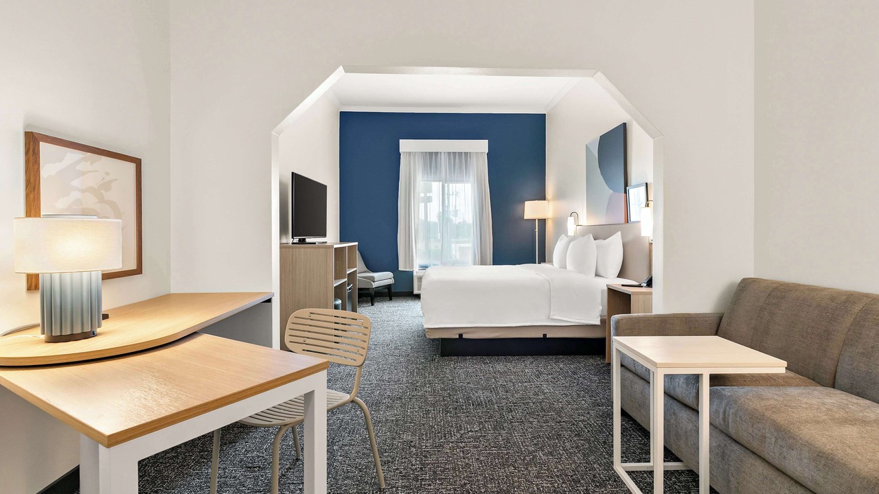 Photo of Others in Commerce