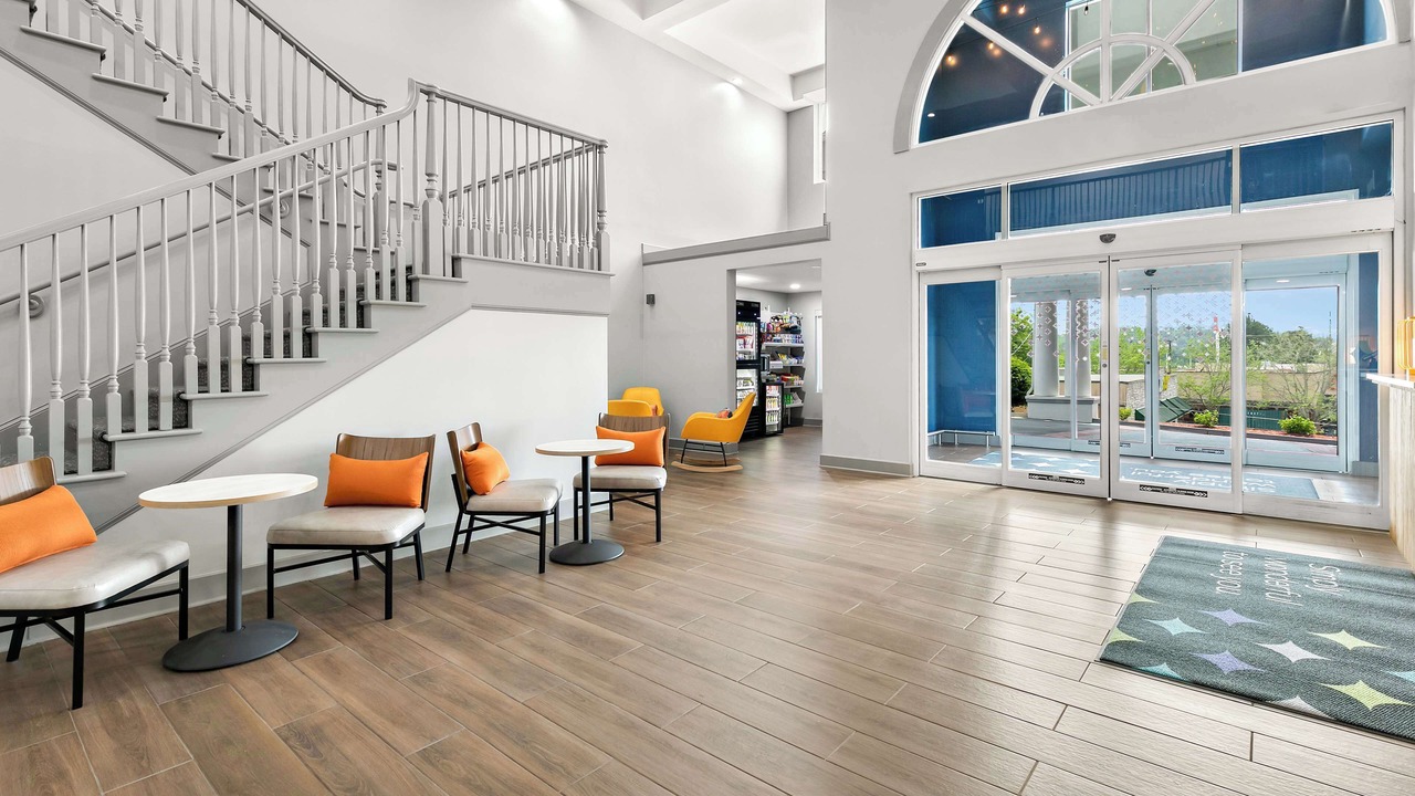 Photo of Others in Commerce