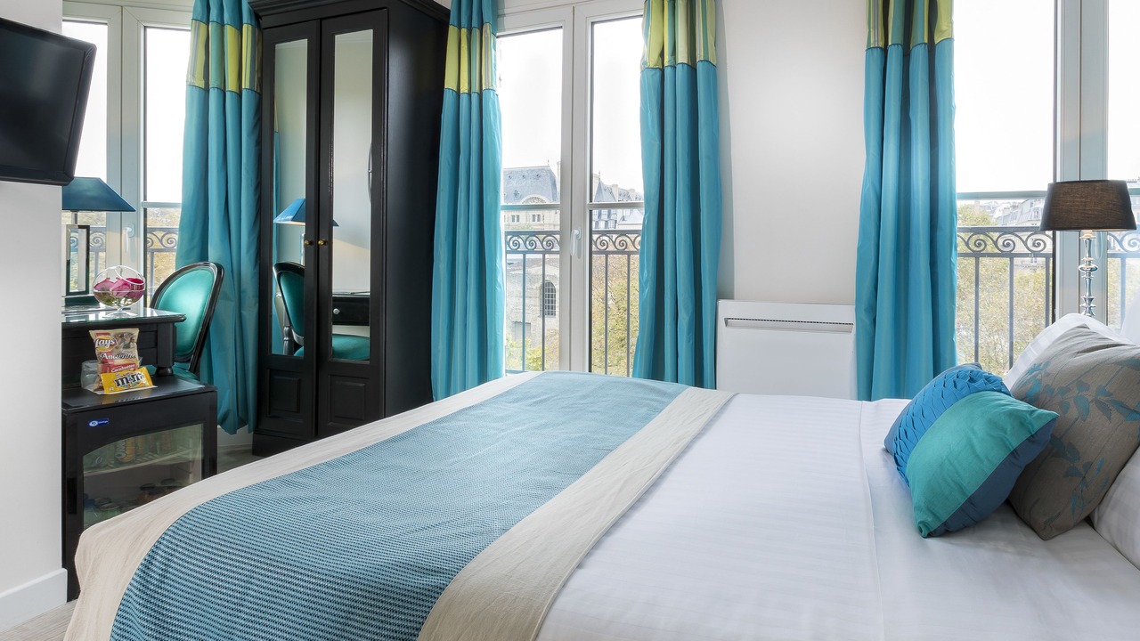Photo of Bedroom in Sorbonne