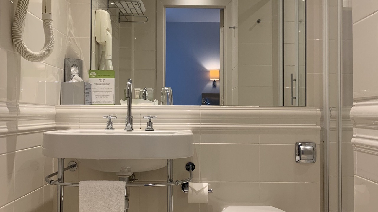 Photo of Bathroom in Chaillot