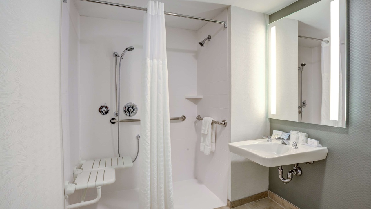 Photo of Bathroom in Piety Corner