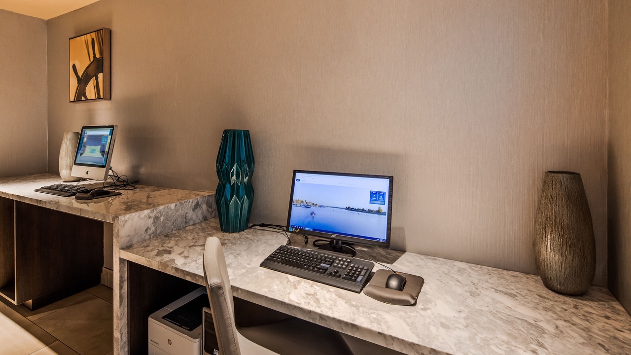 Photo of Others in East Peralta