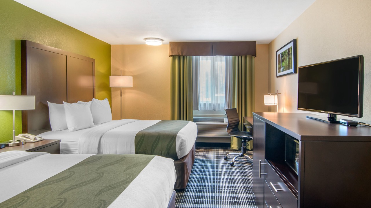 Photo of Others in Albany