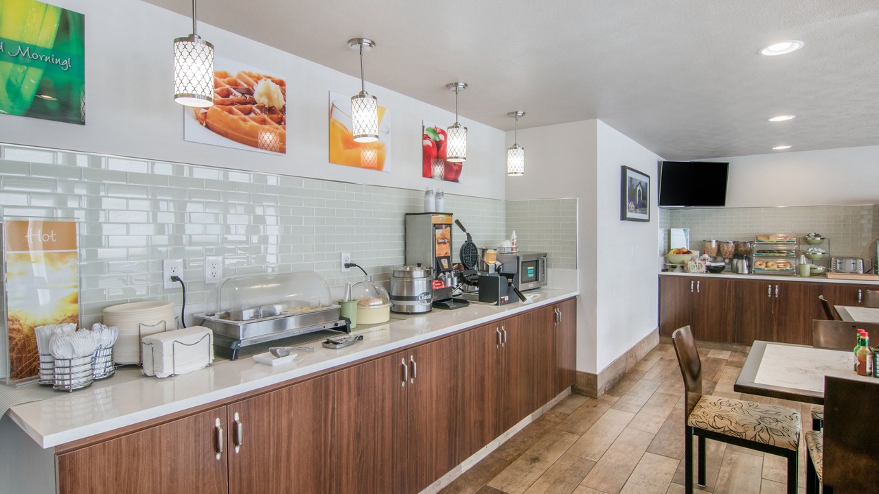 Photo of Others in Albany