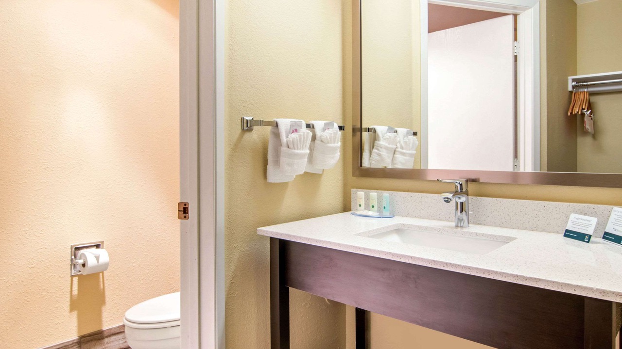 Photo of Others in Albany