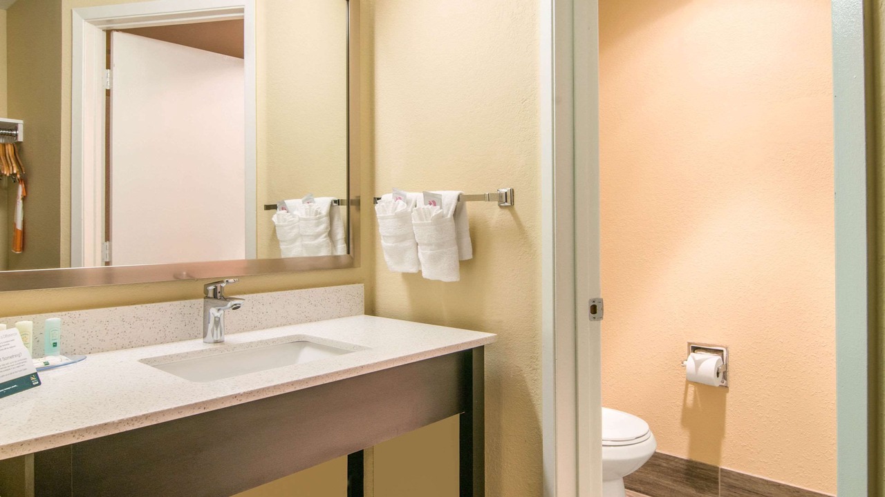 Photo of Others in Albany