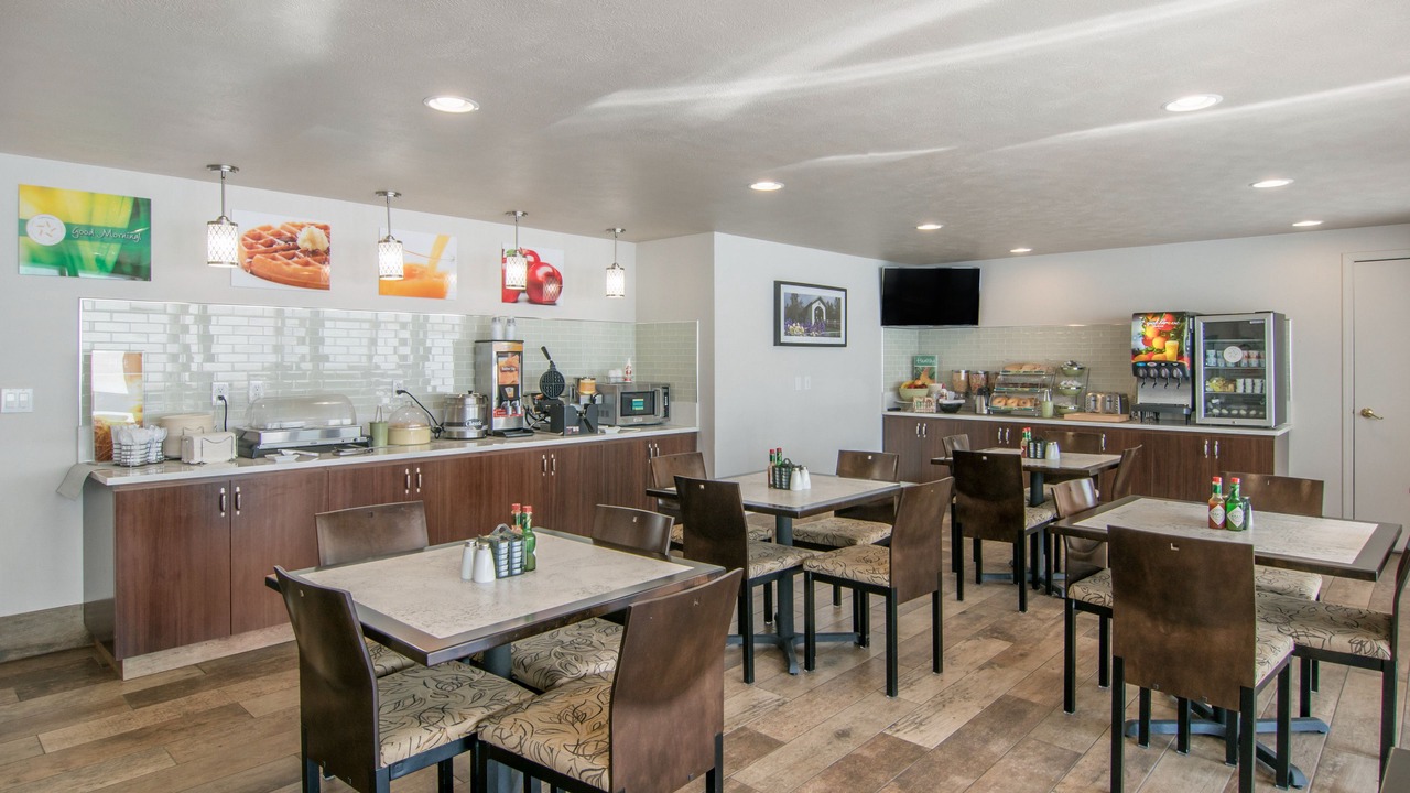 Photo of Others in Albany