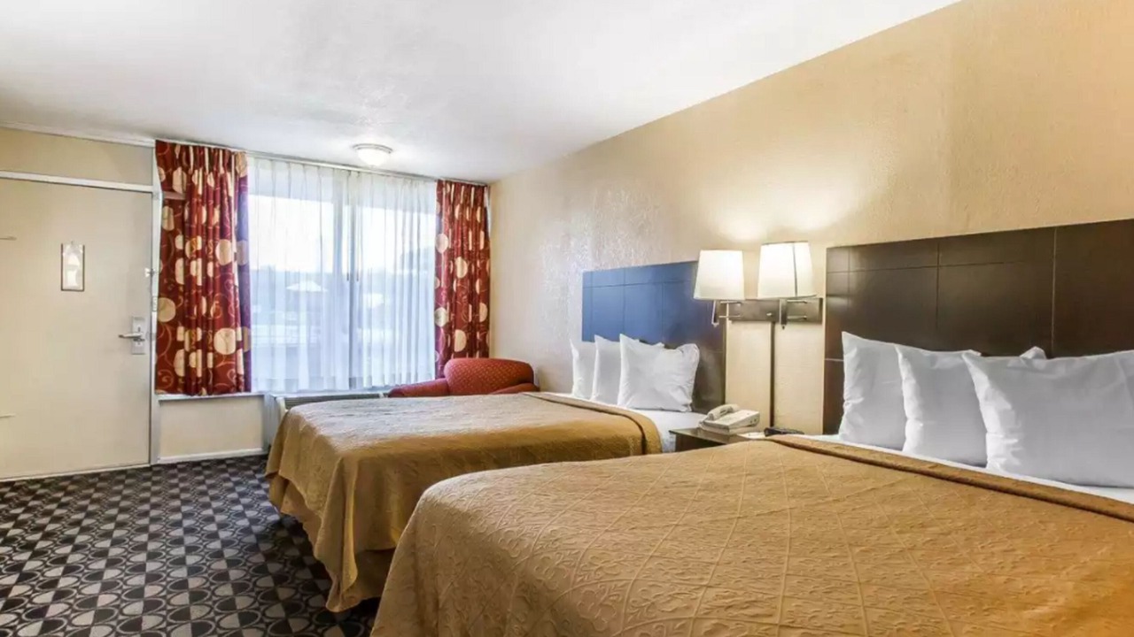 Photo of Bedroom in Ada